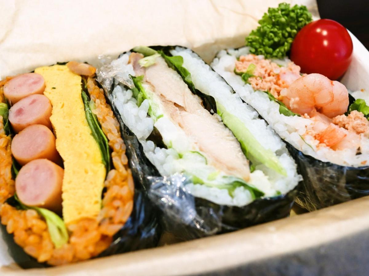 Green Rich Hotel Hiroshima Shinkansenguchi Екстер'єр фото