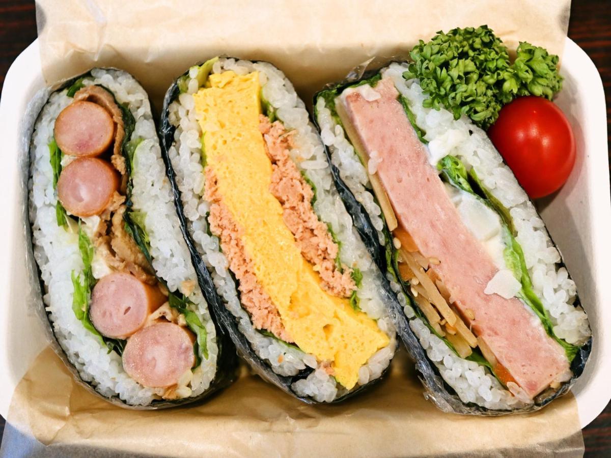 Green Rich Hotel Hiroshima Shinkansenguchi Екстер'єр фото