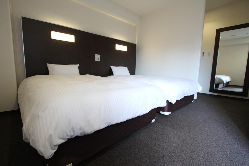 Green Rich Hotel Hiroshima Shinkansenguchi Екстер'єр фото